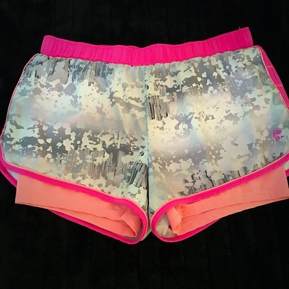 Reebok Double layer run shorts‎